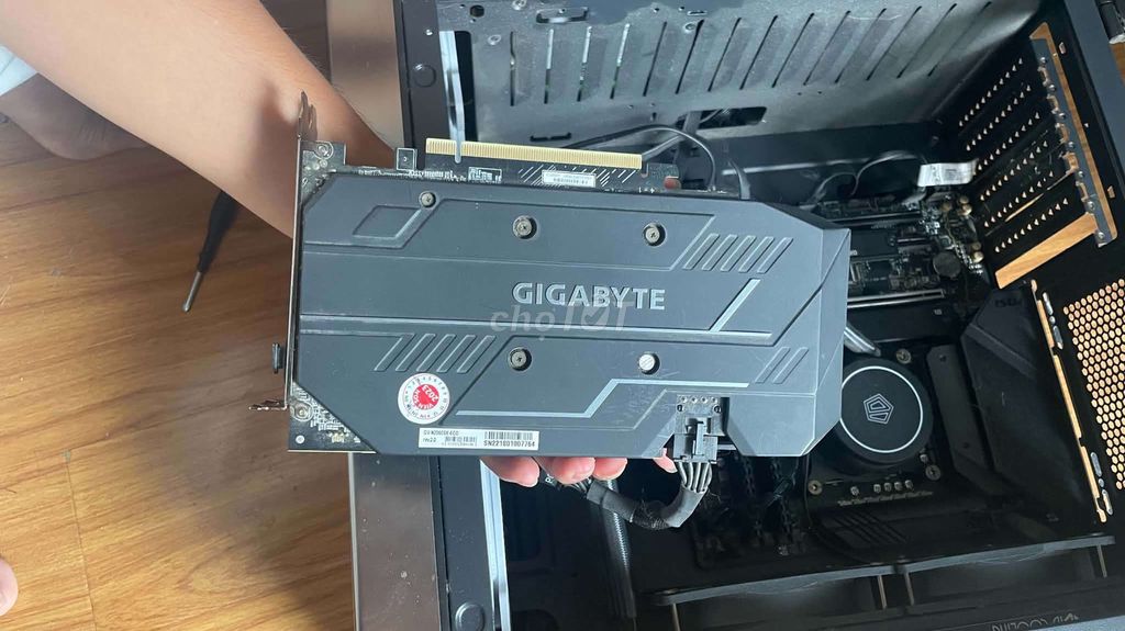 Видеокарта Gigabyte RTX 2060 Black