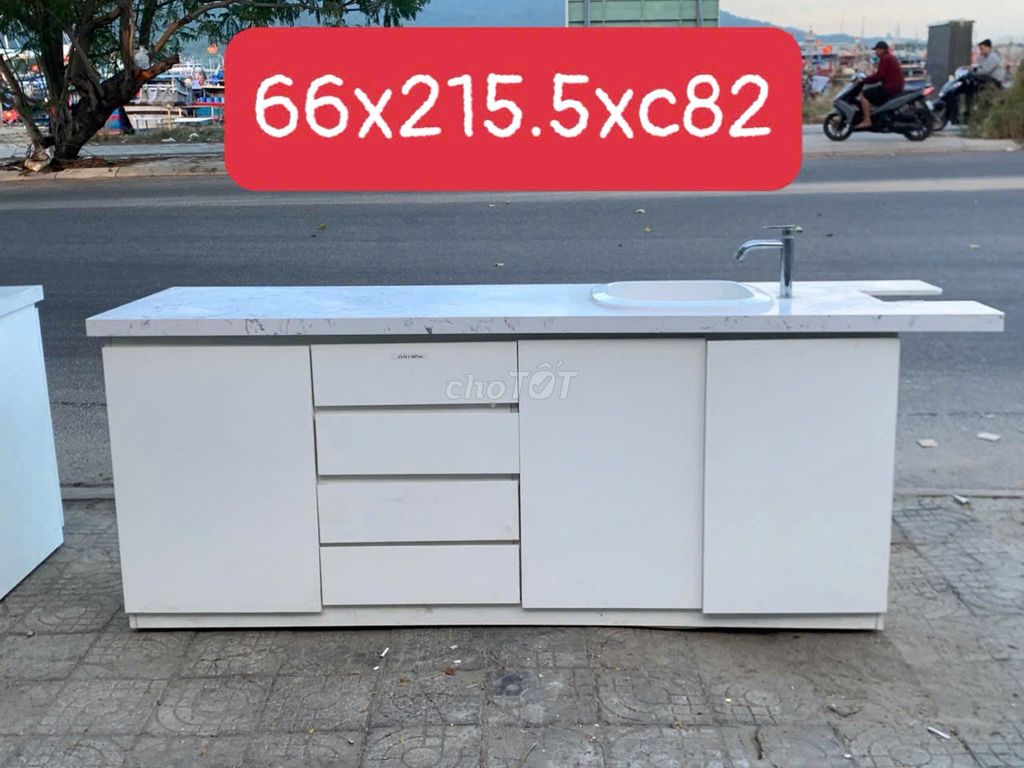 Фото 2: Раковина для мытья посуды из белого дерева 66x217x79