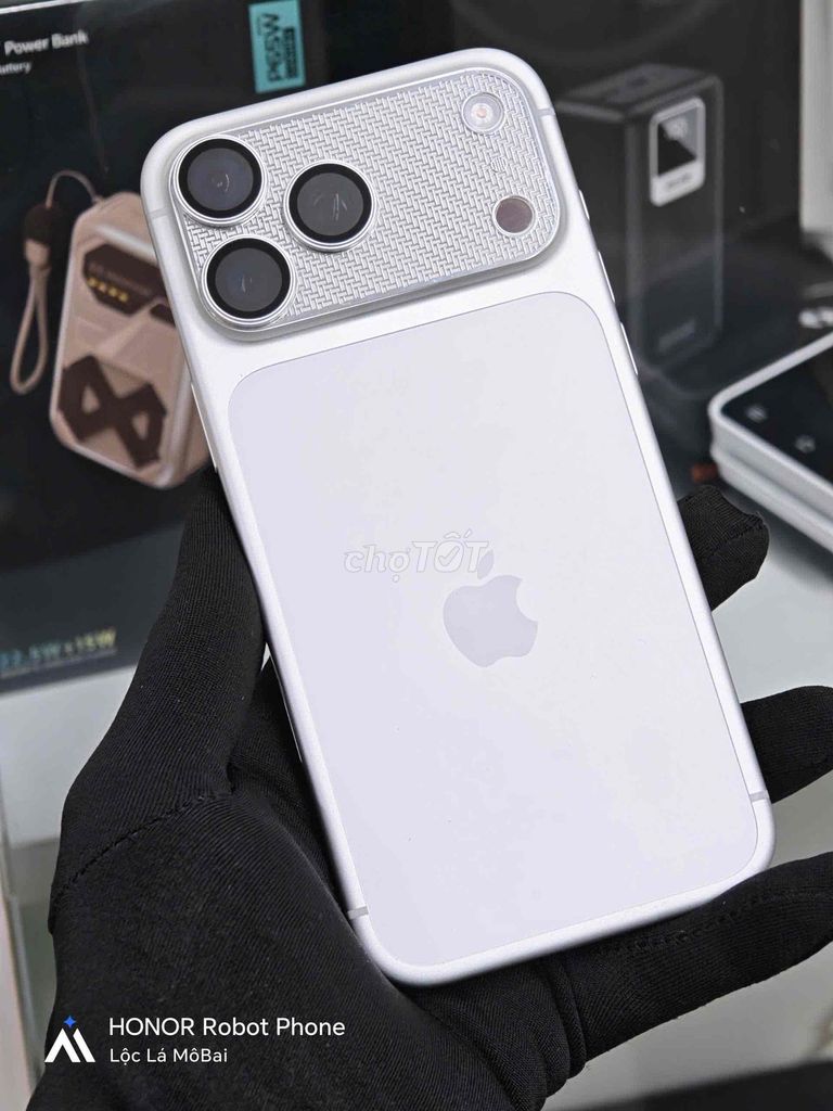 Apple iPhone 17 Pro Max 256GB Bạc (Б/У)