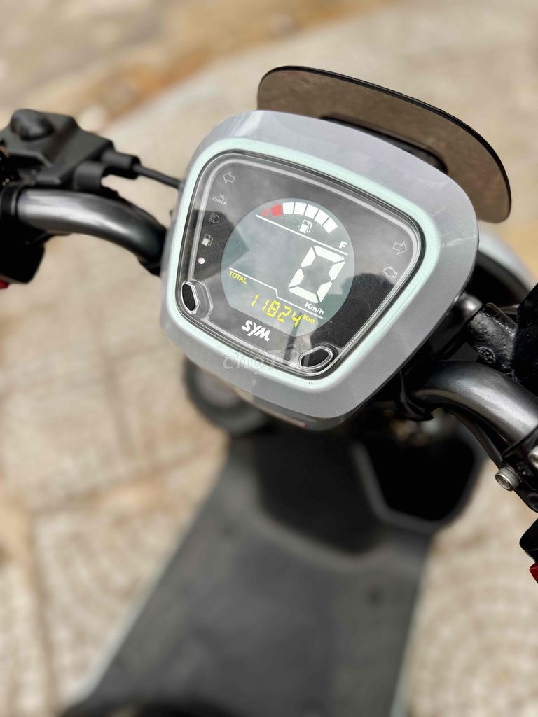 Фото 3: SYM Priti 50cc 2025, перламутрово-синий, 11824 км