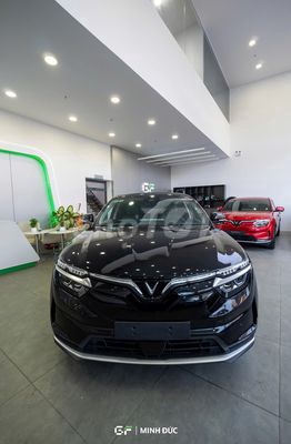 VinFast VF8 Eco 2023 Черный
