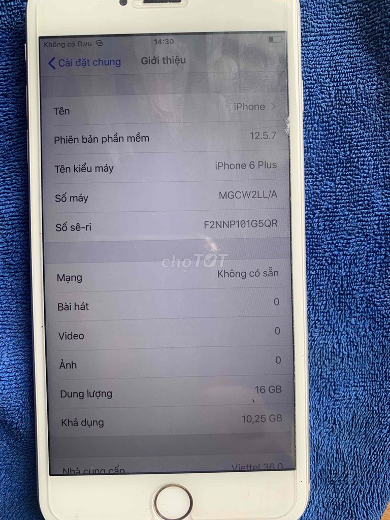 iPhone 6 Plus 16GB белый, неисправна задняя камера