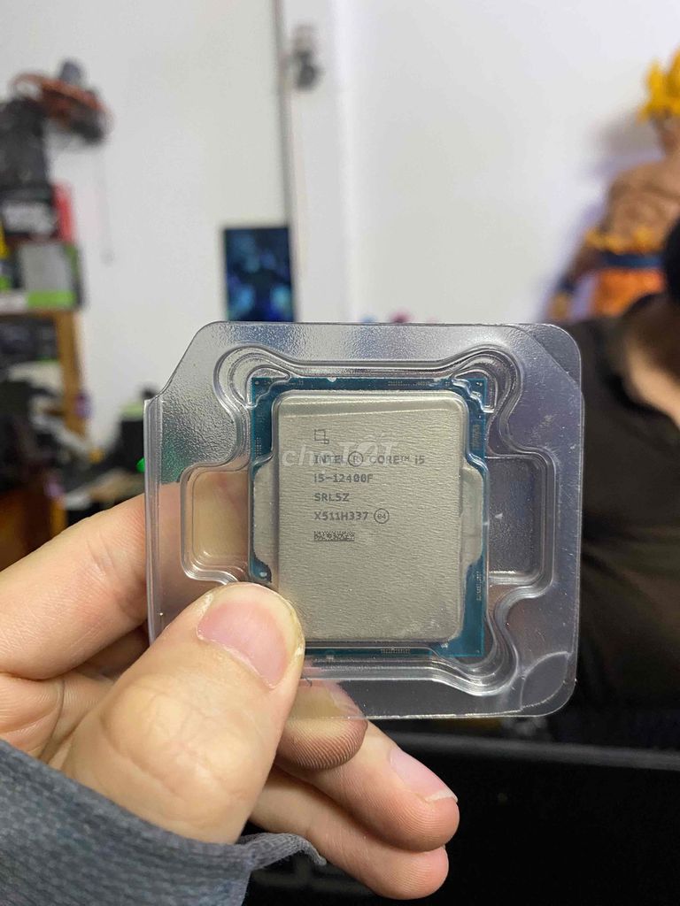 CPU Intel Core i5-12400F