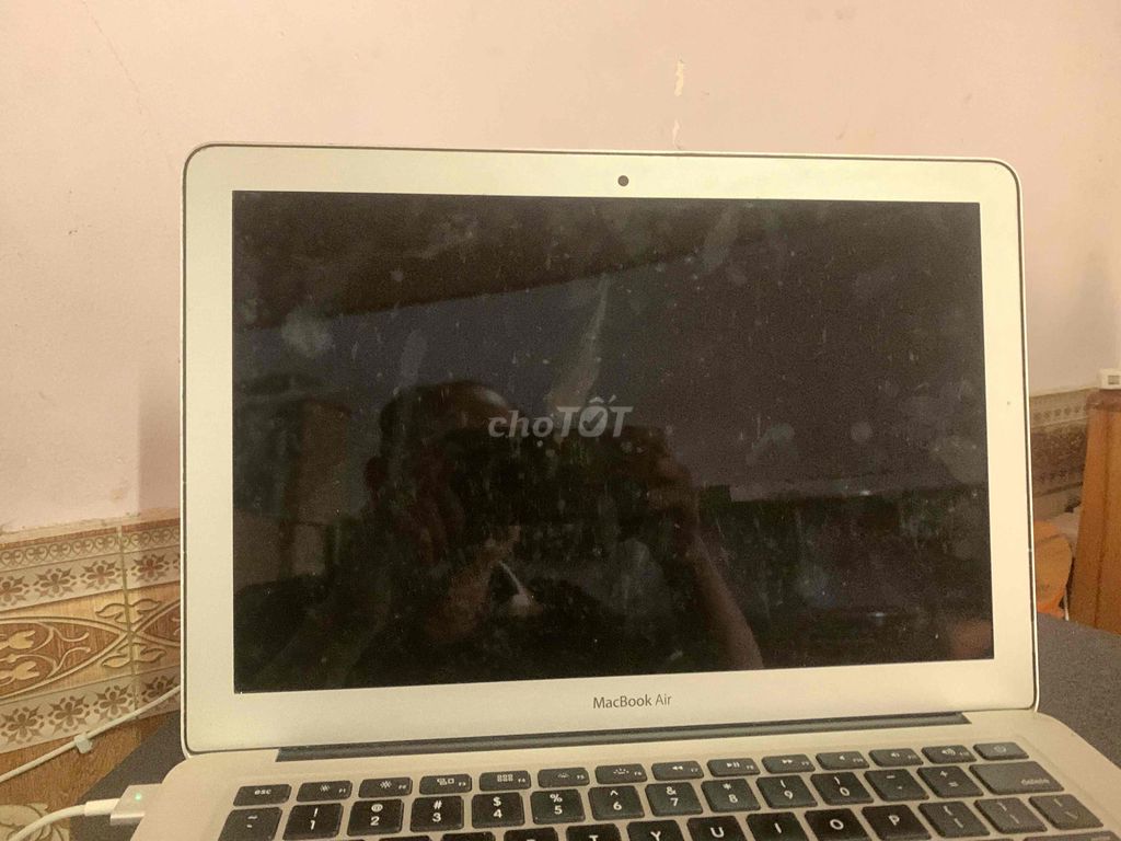Apple MacBook Air 4GB Intel HD Graphics 4000 Silver