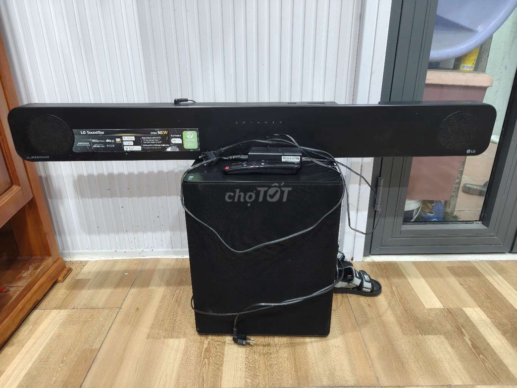 Колонка Soundbar LG SP8A черная
