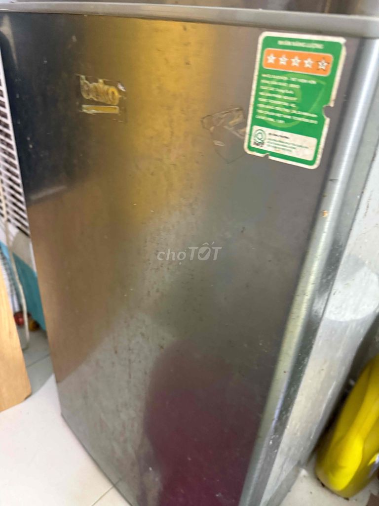 Холодильник Beko сломанная полка