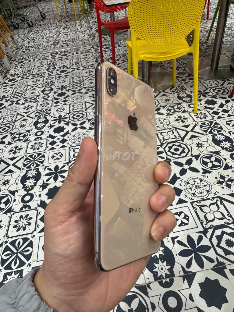 Фото 2: Apple iPhone Xs Max 64GB золотой, б/у