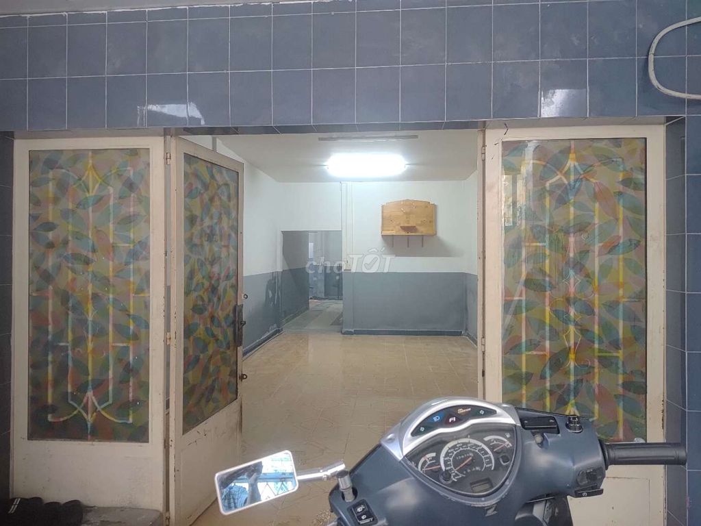 Дом в аренду H.216, улица Зыонг Ба Чак, район 2, 6x20 м, 1 бетонный этаж, цена 12 млн