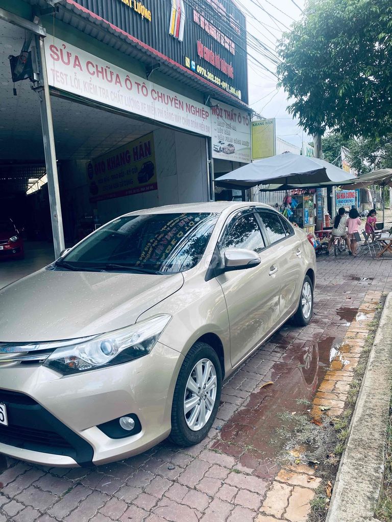 Фото 2: Toyota Vios G 2018 Автомат Золотисто-песочный