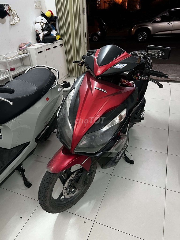 Honda Airblabe 2015 красный черный, топовая версия