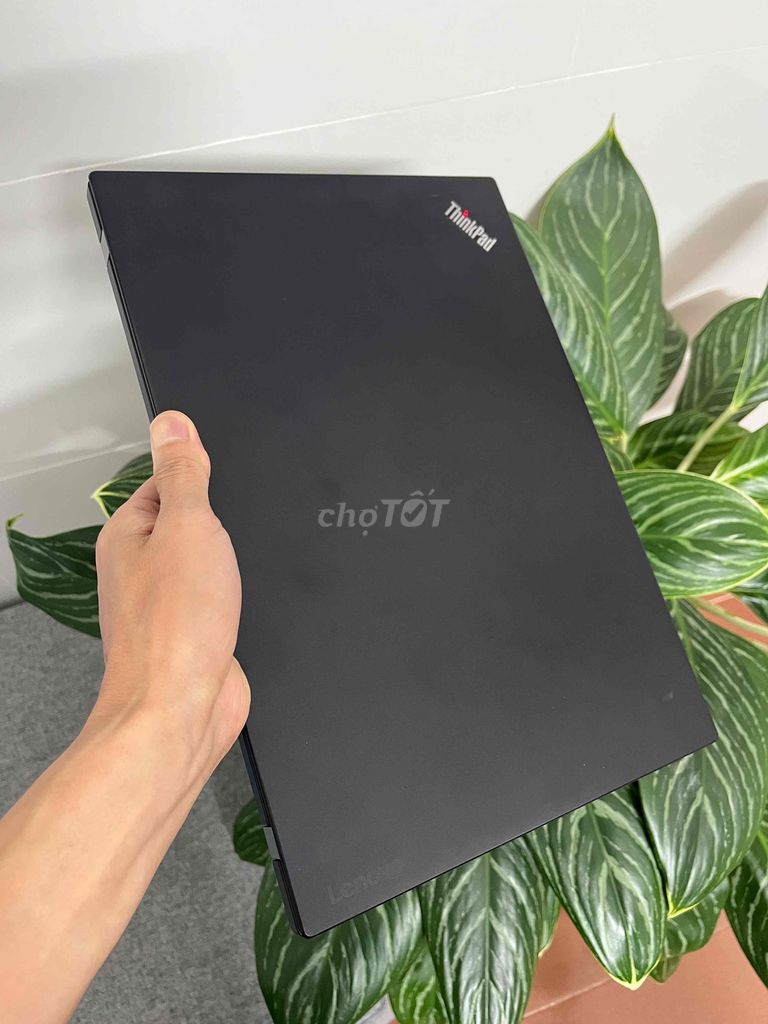 Фото 2: Lenovo T470S i5 6300 8GB/500GB черный как новый