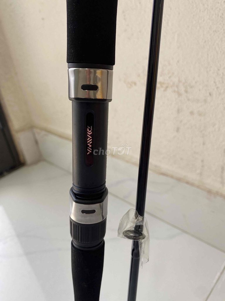 Фото 2: Спиннинг Daiwa Crossfine Black Gold 99%