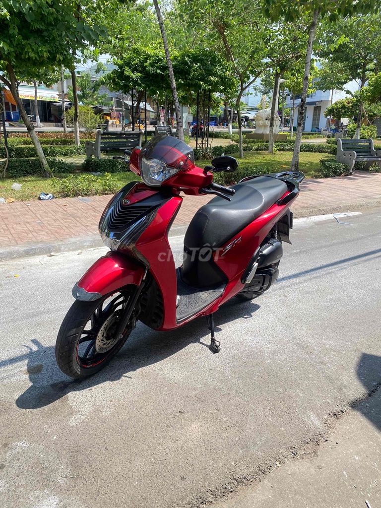 Honda SH 150i 2016 красный
