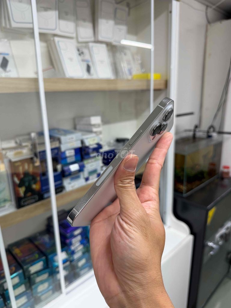Фото 2: Apple iPhone 14 Pro Max 256GB Серебристый