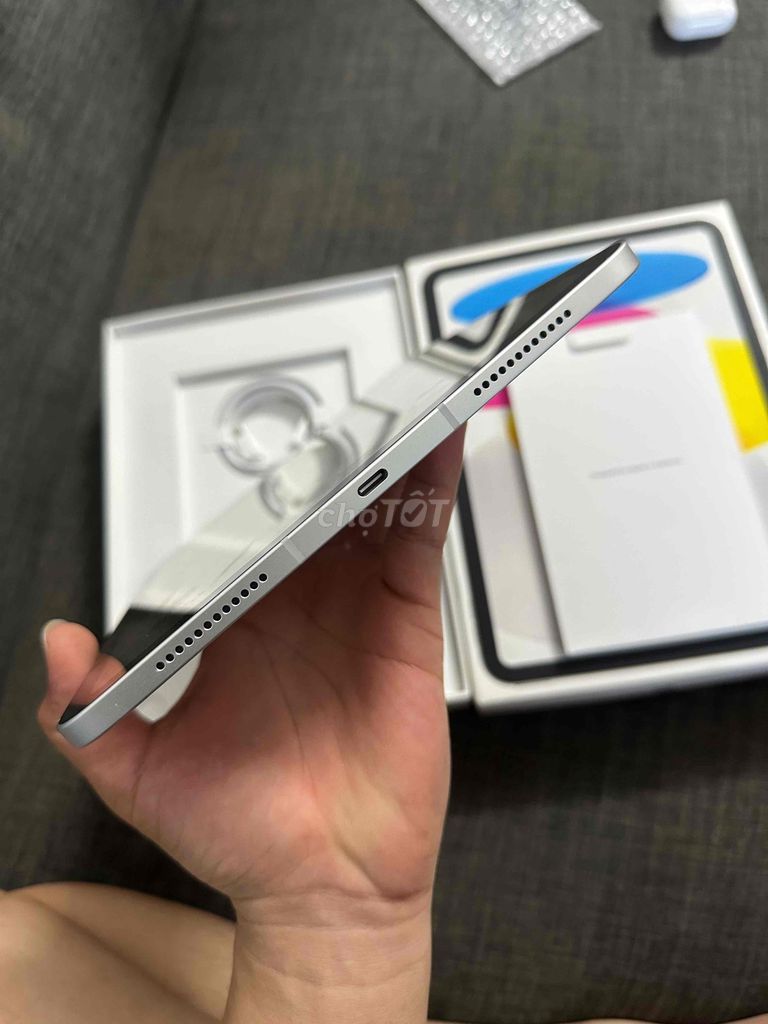 Фото 3: Apple iPad Gen 11 Wi-Fi + 5G 128GB Серебристый Zin Keng