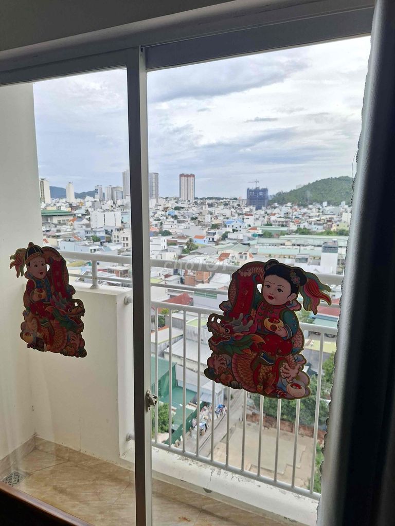 Аренда квартиры в Hoang Quan, север Нячанга