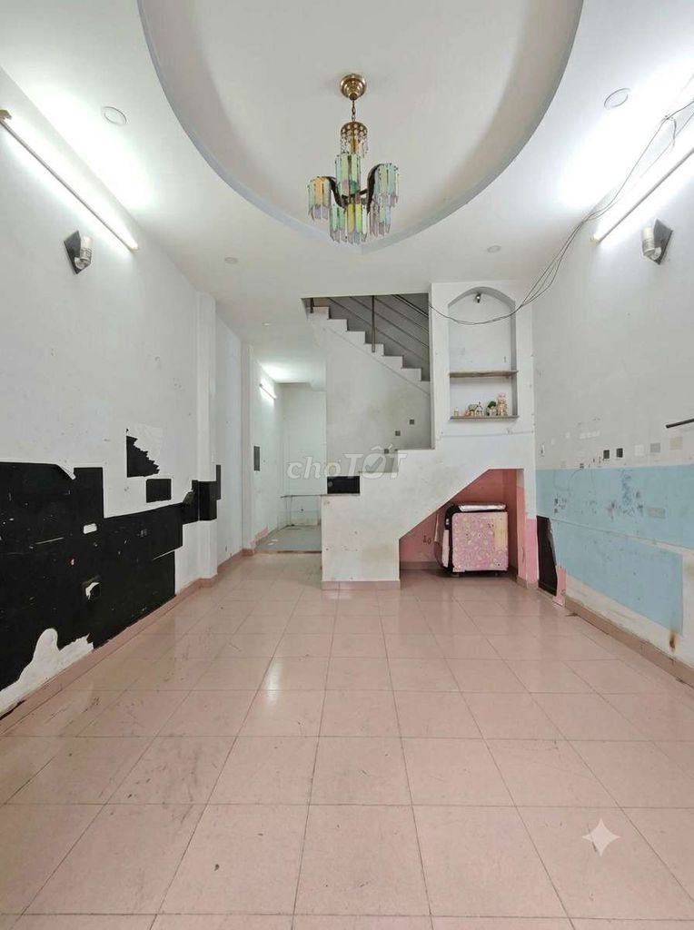 Lê Văn Quới 40m2 chỉ 3 tỷ nhỉnh, không lô giới, không quy hoạch