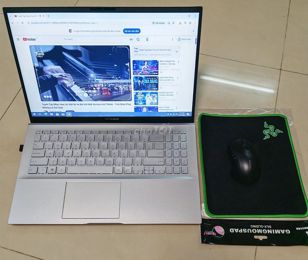 Asus VivoBook i5-8265U 12GB/512GB Silver