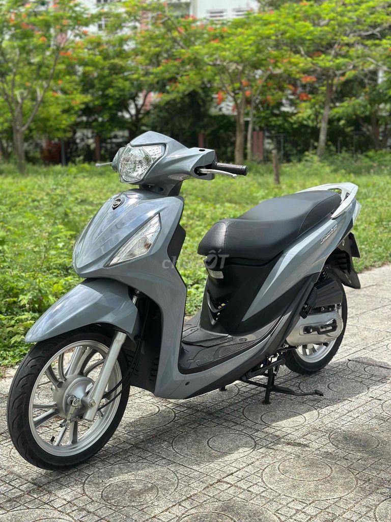 Фото 3: SYM Shark 50cc Серый Скутер