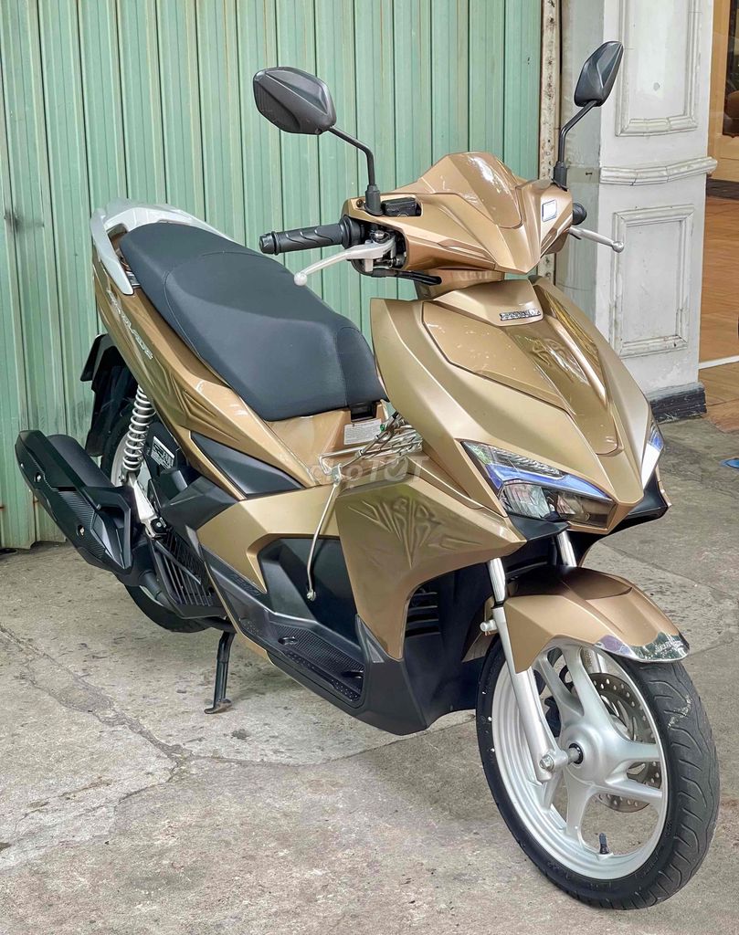 Фото 2: Honda Airblade 125/2016
