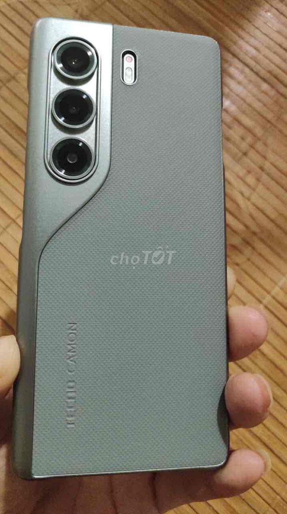 Tecno Camon 40 Pro 8GB/256GB Серый