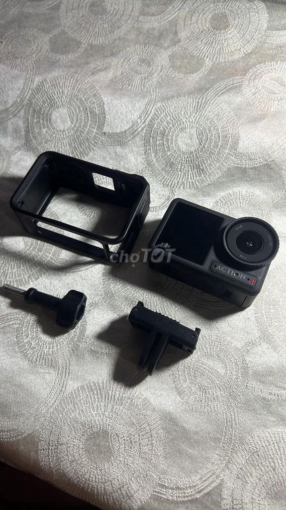 Продам DJI Action 4, одиночная версия, мало использовался, как новый
