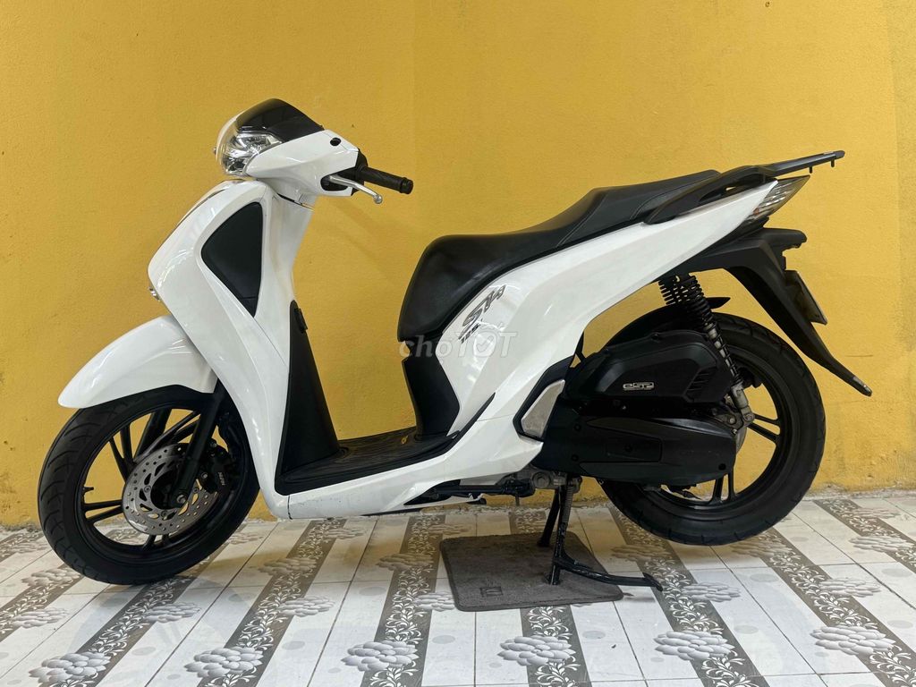 SH 125i 2019 Бело-черный супер новый 43G1-384.85