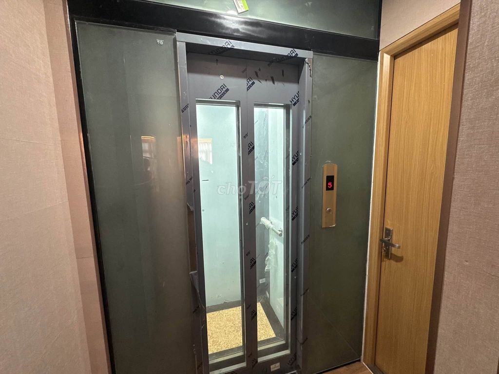 Фото 3: TÒA CĂN HỘ SÁT VINCOM  - PHỐ HÀN DU LỊCH 9 CĂN HỘ GIÁ 60TR/TH