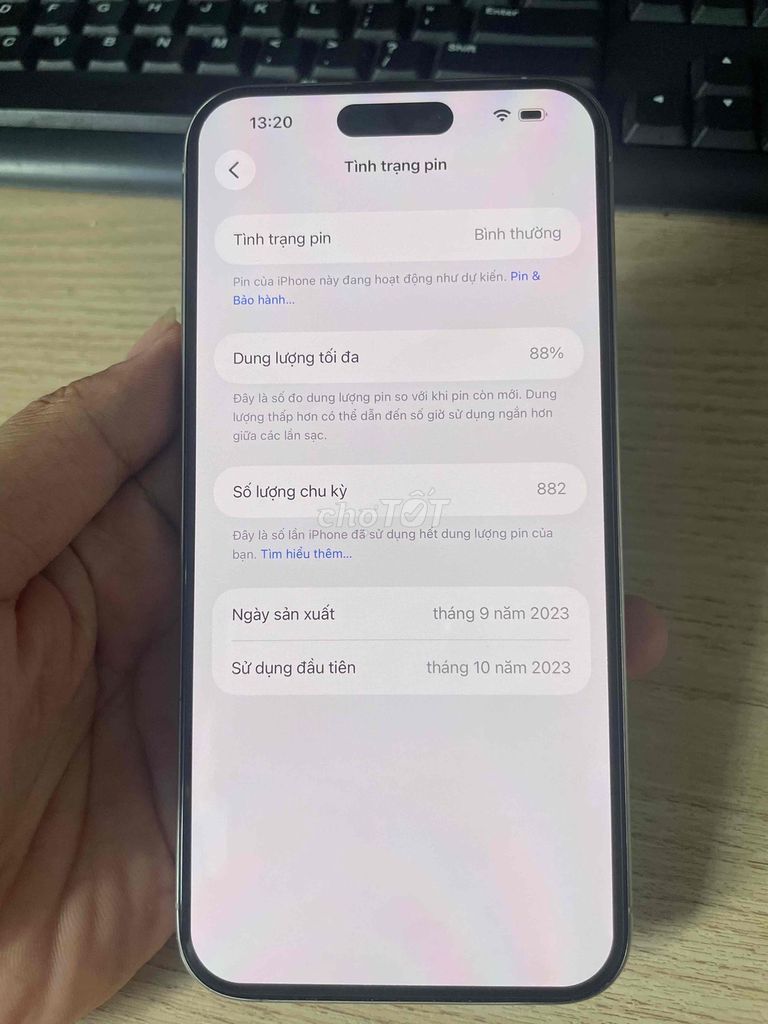 Фото 2: Apple iPhone 15 Pro Max серебристый, новый