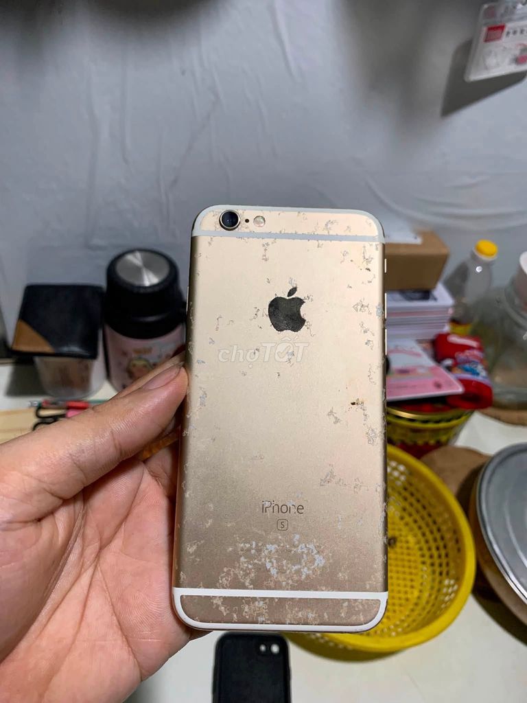 Фото 3: Apple iPhone 6s золотой, б/у
