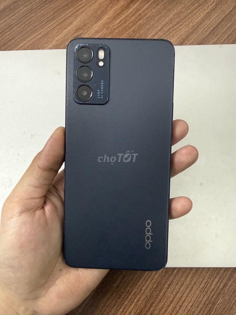 Фото 2: Oppo Reno6 5G 128GB черный
