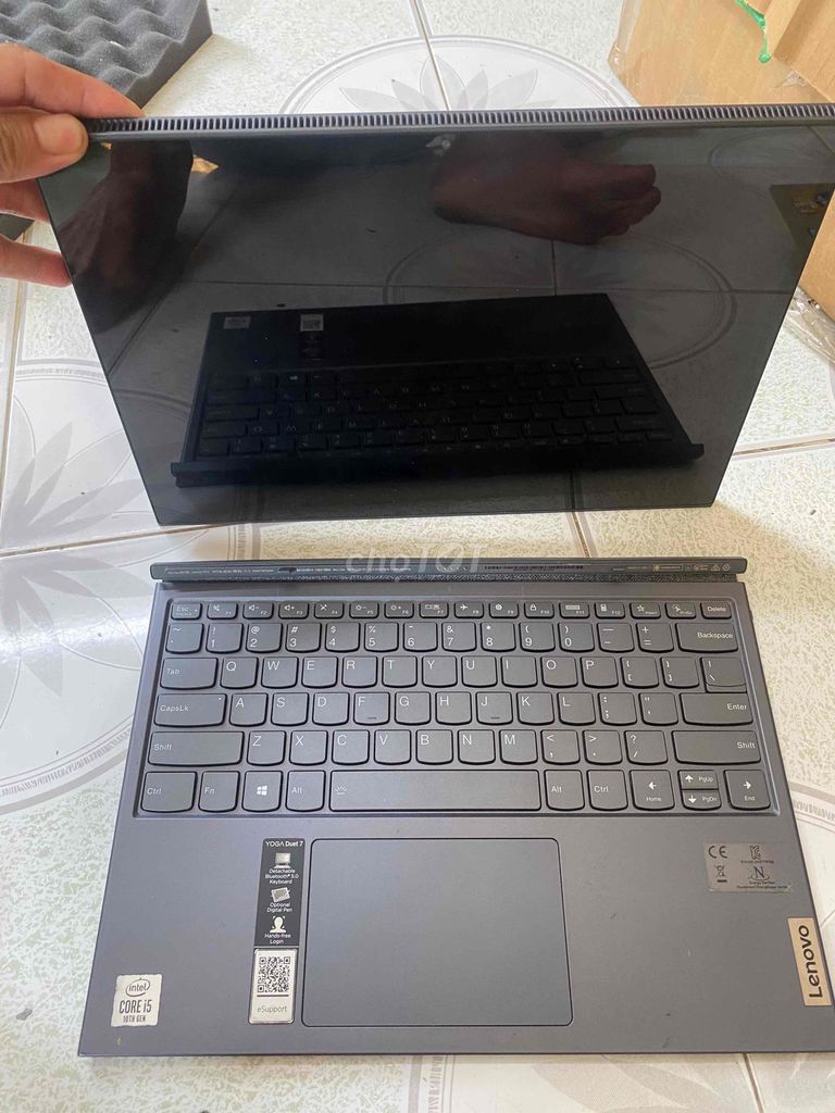 Фото 2: Lenovo Yoga Duet 7 i5 10210u 8GB/512GB 13 inch 2K