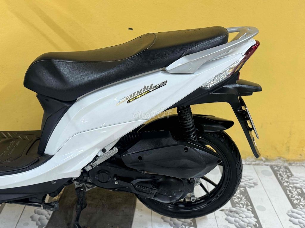 Фото 2: Kymco Candy 50 2023 Белый 11 тысяч 43AA-227.98