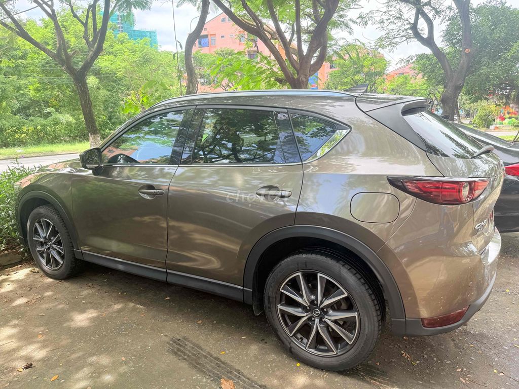 Mazda CX-5 2.5 Коричневый