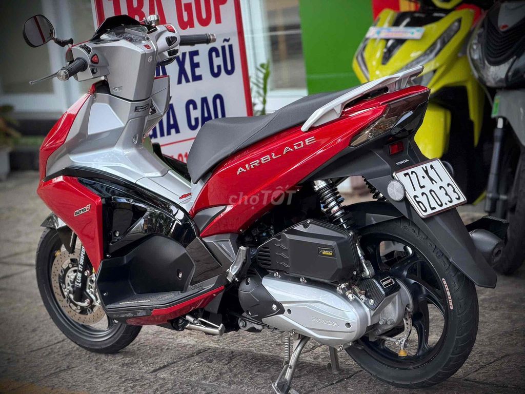 Фото 2: Honda Airblade 125 2019 Smartkey Option Cơ Bản