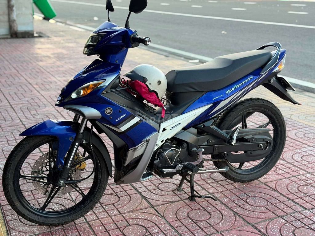 Фото 3: Yamaha Exciter 150 2006 Синий, автоматическое сцепление