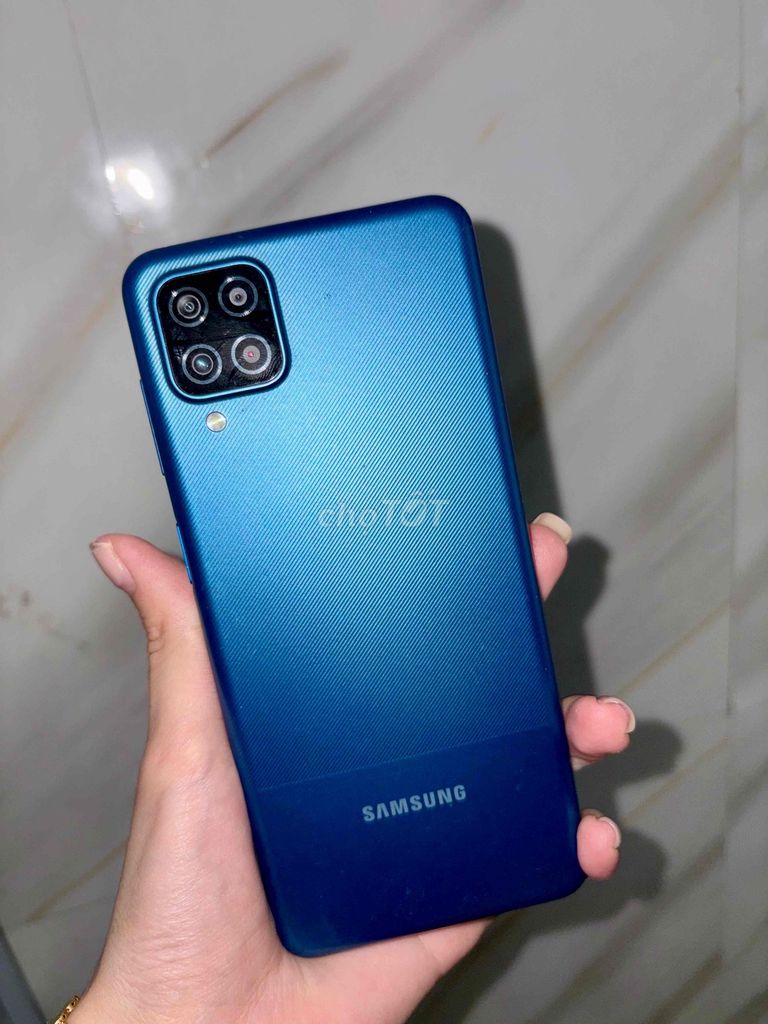 Фото 2: Samsung Galaxy A12 128GB синий