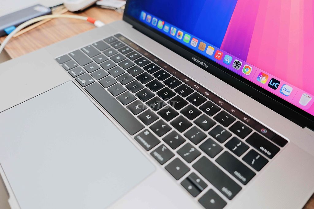 Apple MacBook Pro 2019 i7 16GB/512GB Серый