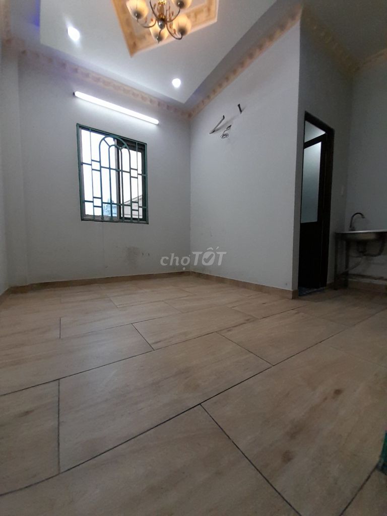 Фото 3: Сдается комната 13 м², район Таншон, Хошимин (бывший район Танбинь)