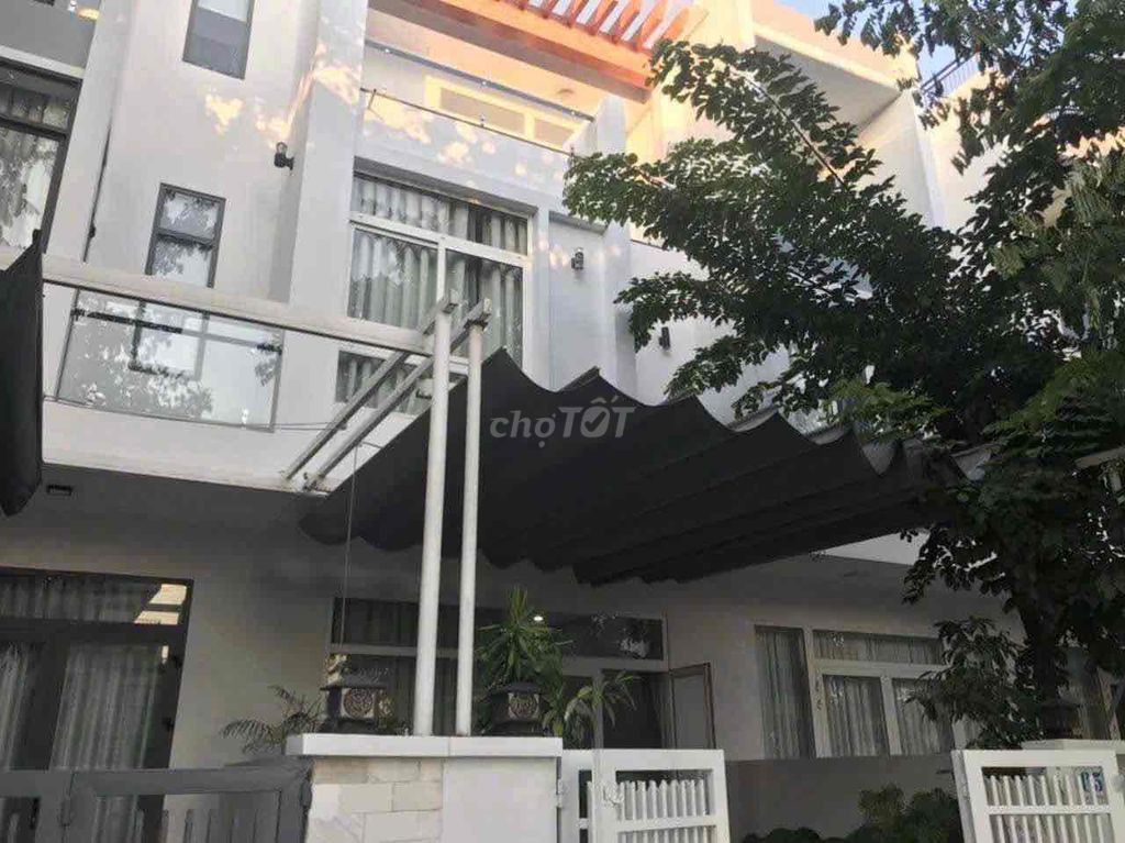 📌 Аренда 3-этажного дома в районе Euro Villa 1, Сон Ча - 35 млн