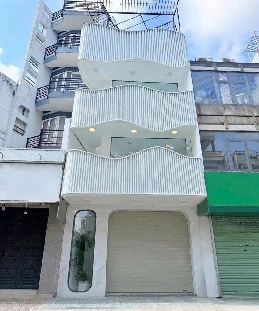 СУПЕР НОВЫЙ ДОМ — 46B Nguyễn Thái Bình, Tân Bình — 5x20 м, 4 этажа, 400 м²