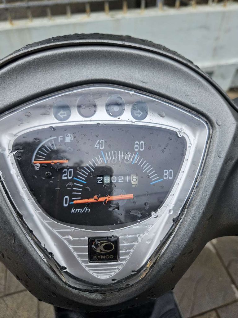 Фото 3: Kymco Like 50cc. Права не требуются.