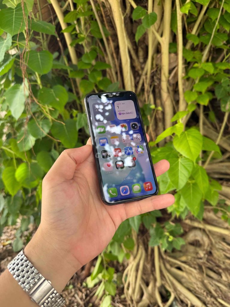 Apple iPhone 11 Pro 64GB зеленый 98%
