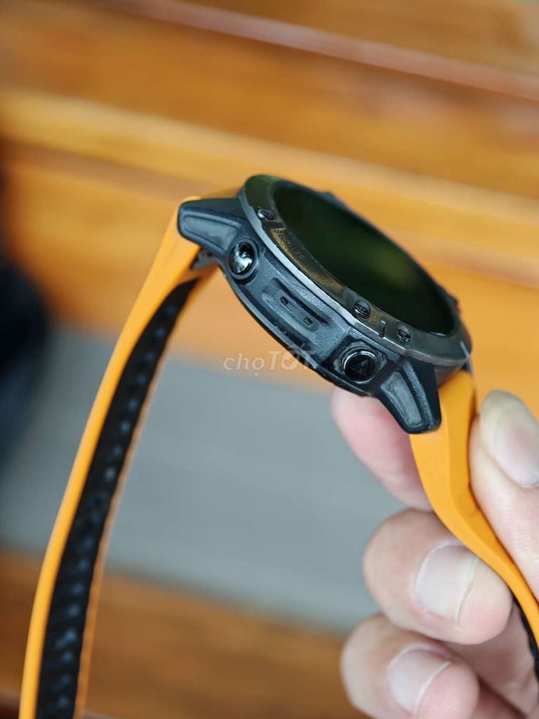 Фото 3: Garmin Fenix 6 Sapphire Черный Оранжевый как новый