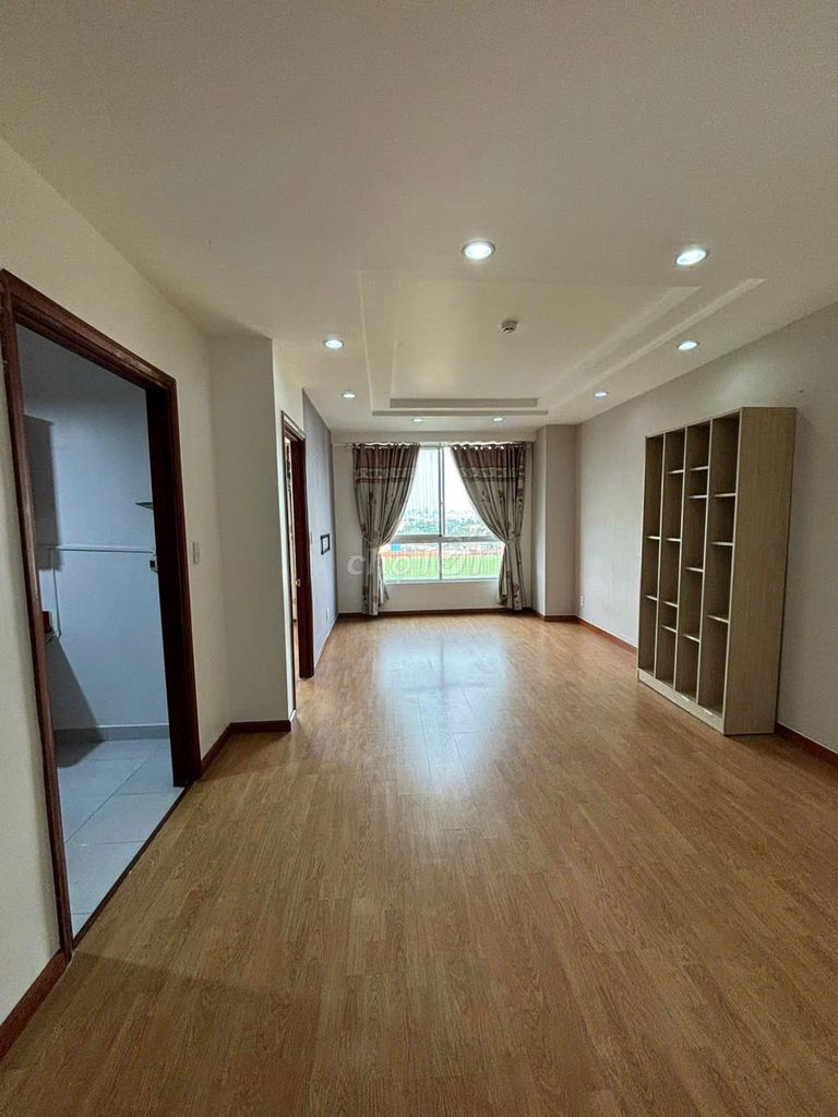 Сдается квартира 51 Chánh Hưng, р-н 8, 2 спальни