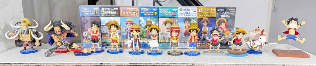 Модель Bandai One Piece Новая Пластиковая