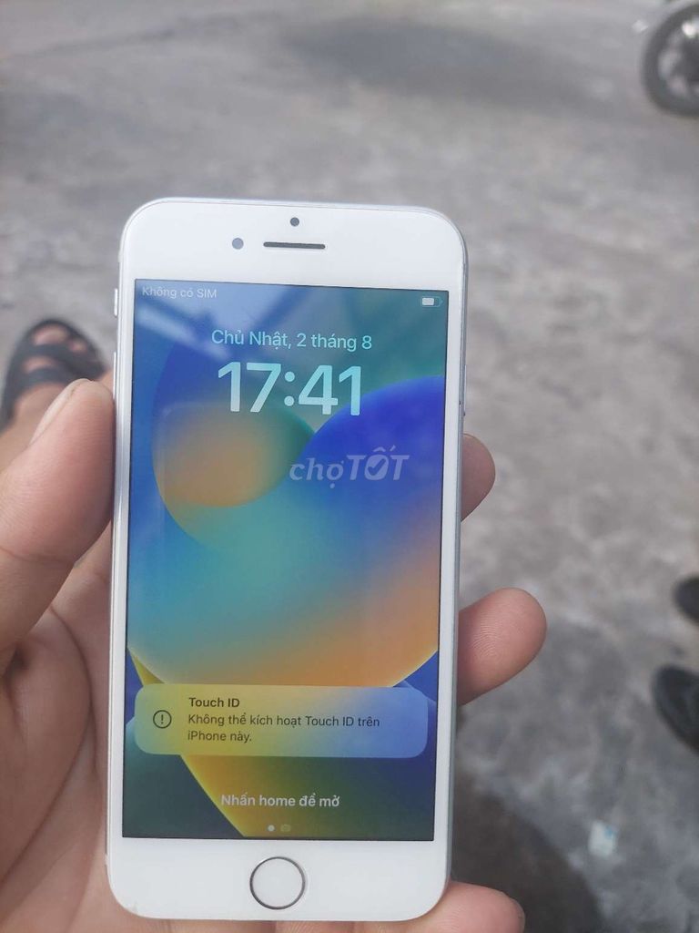 Apple iPhone 8 64GB Белый 81%
