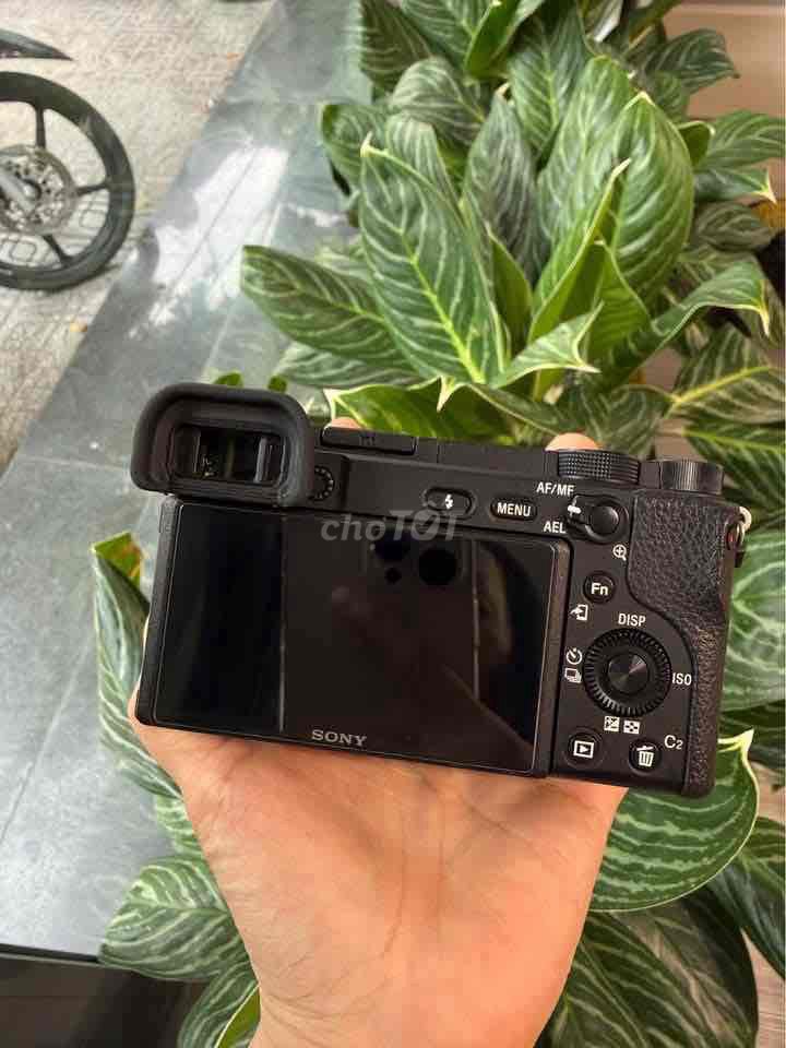 Фотоаппарат Sony A6400 Черный Б/у
