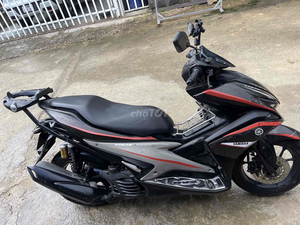 Фото 2: Yamaha NVX 155cc 2017.