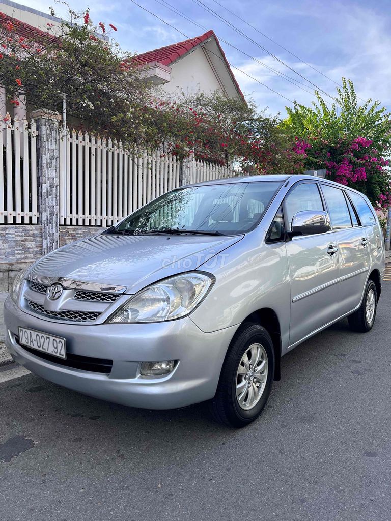 Toyota Innova J 2008, оригинальное состояние, чистая и красивая